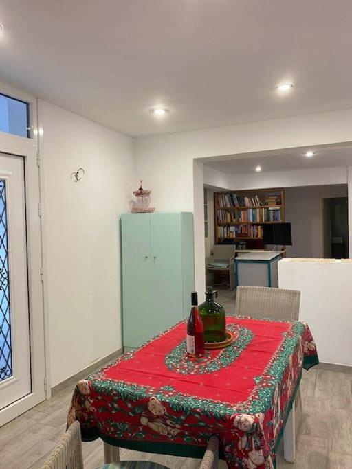 A Modern With Big Garden Holiday home *